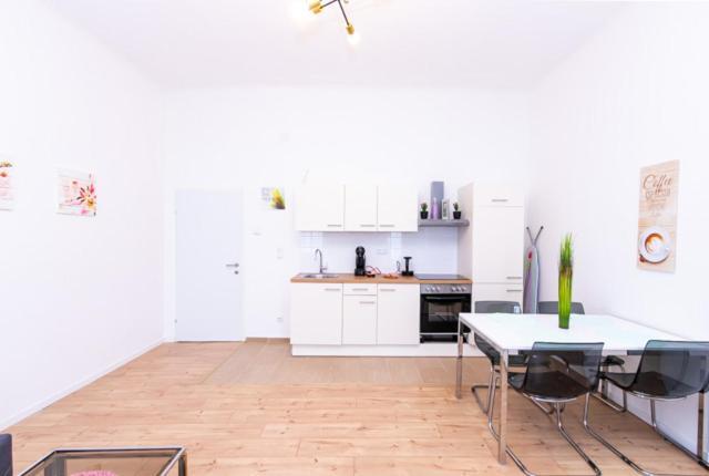 Sunshine By Prater Apartment Vienna Exterior photo